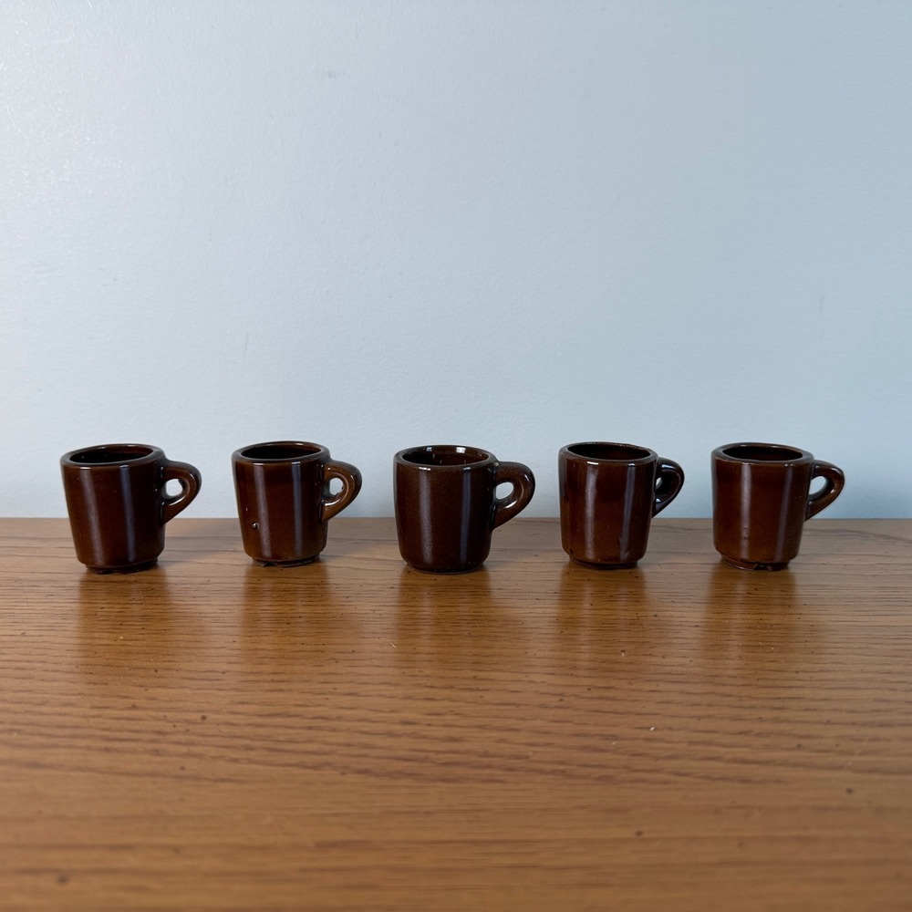 Set of 5 Miniature‎ Brown Ceramic Mugs Tiny Dollhouse